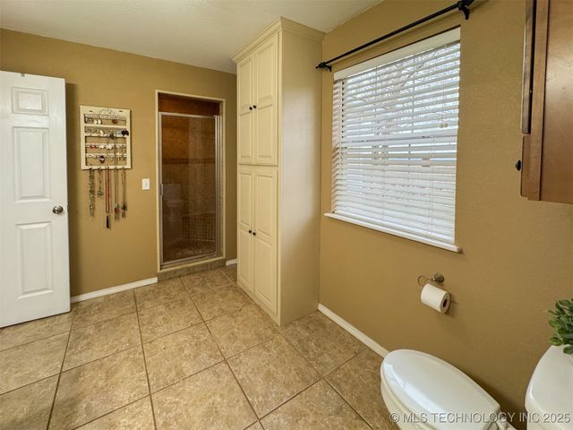 26204 S 532 Road, Park Hill, OK 74451