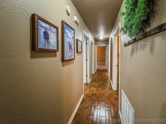 26204 S 532 Road, Park Hill, OK 74451