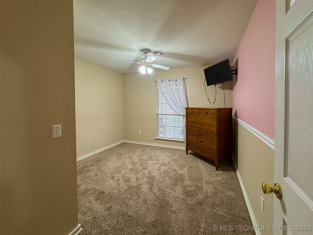 26204 S 532 Road, Park Hill, OK 74451