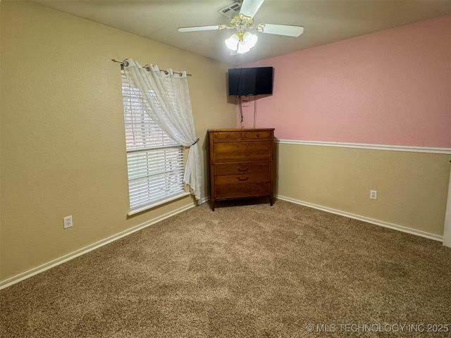 26204 S 532 Road, Park Hill, OK 74451