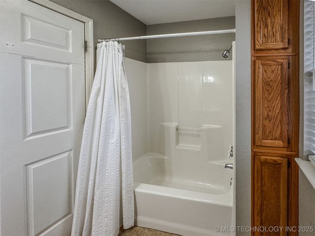 26204 S 532 Road, Park Hill, OK 74451