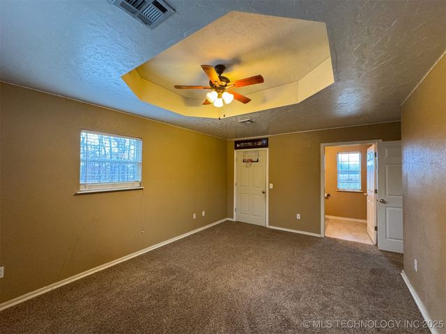 26204 S 532 Road, Park Hill, OK 74451