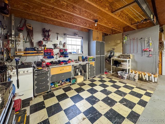 26204 S 532 Road, Park Hill, OK 74451