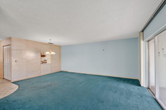 856 A Salem Lane, Lake Worth, FL 33467