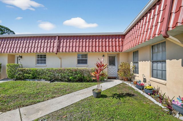 856 A Salem Lane, Lake Worth, FL 33467