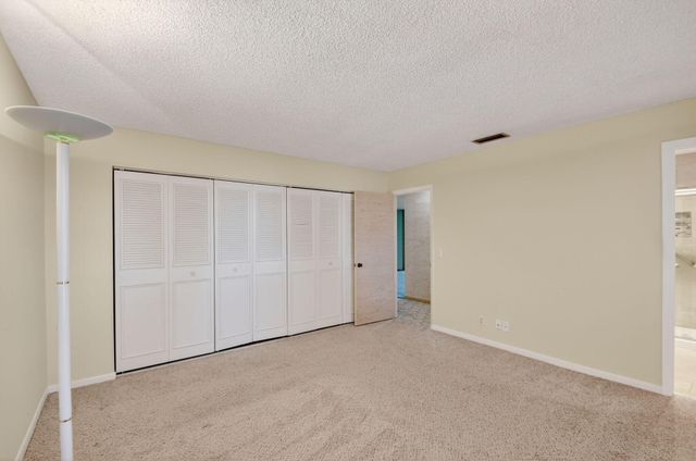 856 A Salem Lane, Lake Worth, FL 33467