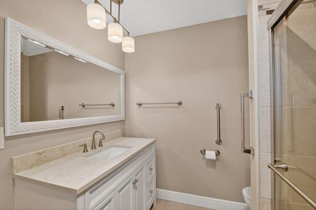 856 A Salem Lane, Lake Worth, FL 33467