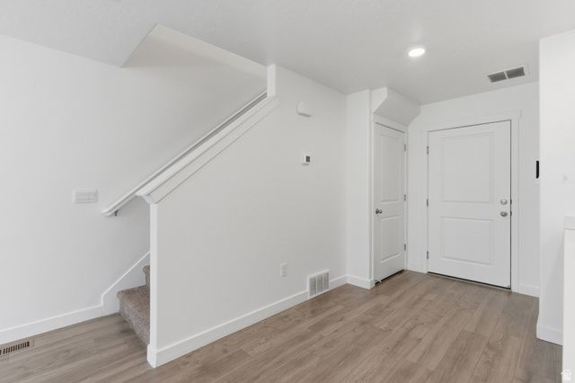 1049 E REGATTA LN, Saratoga Springs, UT 84045