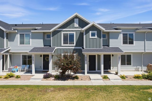 1049 E REGATTA LN, Saratoga Springs, UT 84045