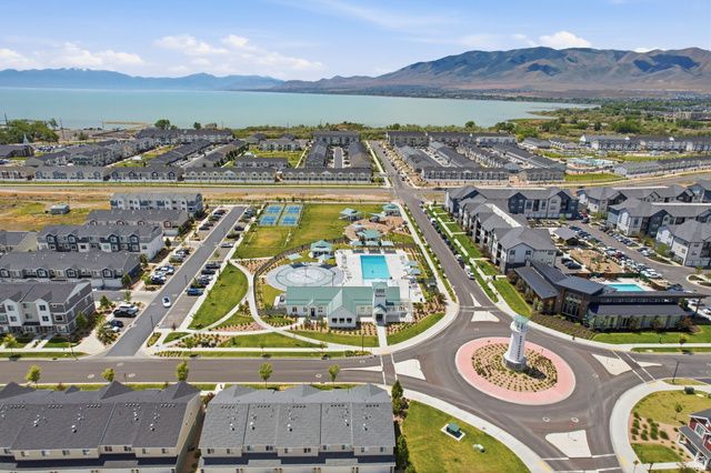 1049 E REGATTA LN, Saratoga Springs, UT 84045
