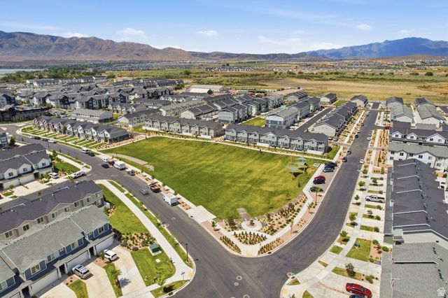 1049 E REGATTA LN, Saratoga Springs, UT 84045