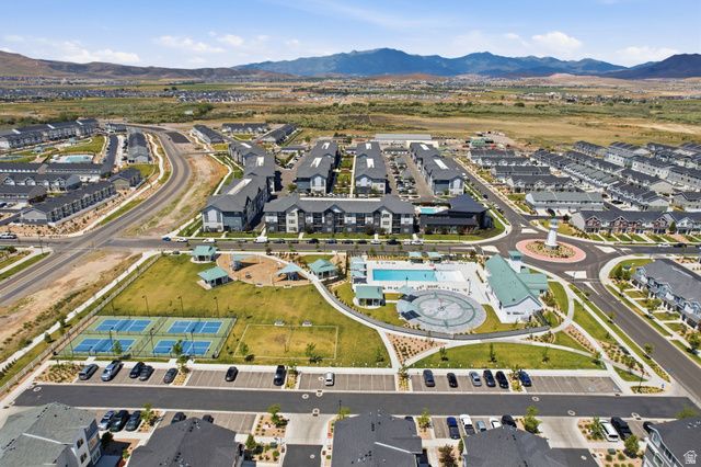 1049 E REGATTA LN, Saratoga Springs, UT 84045