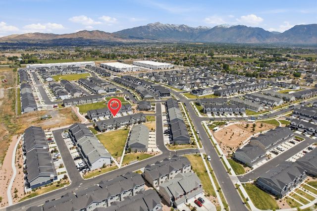 1049 E REGATTA LN, Saratoga Springs, UT 84045