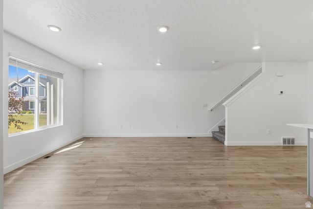 1049 E REGATTA LN, Saratoga Springs, UT 84045