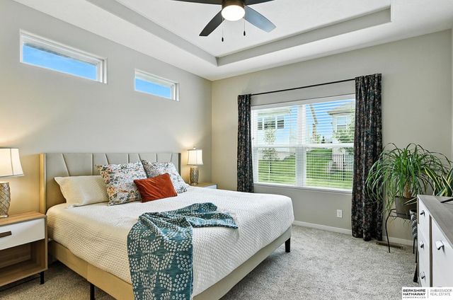 9710 S 184th Street, Omaha, NE 68136