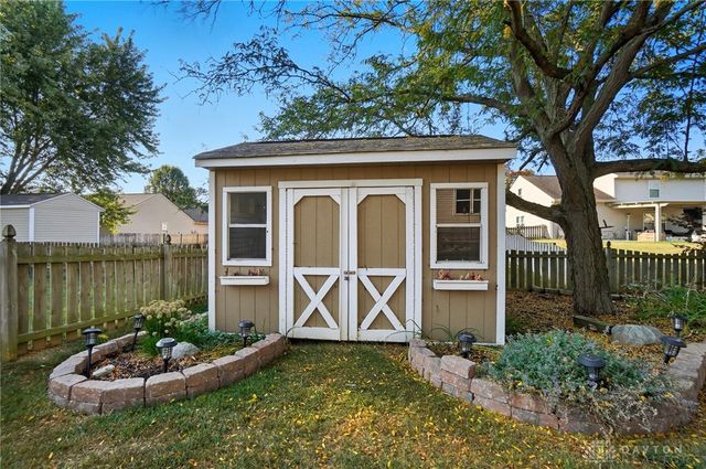 308 Sagebrush Drive, Englewood, OH 45315