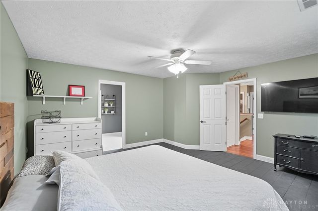 308 Sagebrush Drive, Englewood, OH 45315