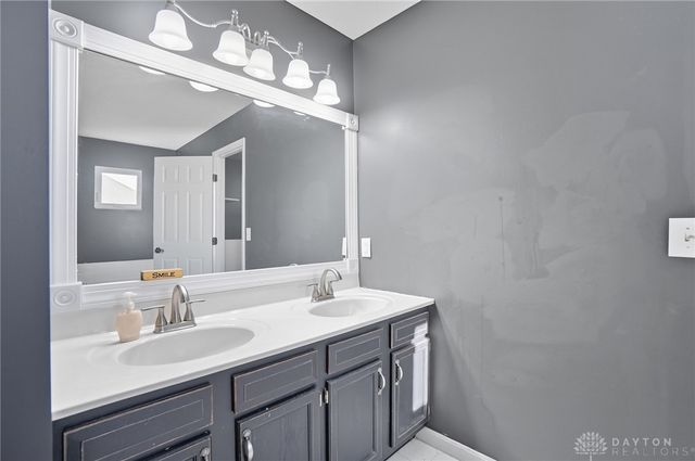 308 Sagebrush Drive, Englewood, OH 45315