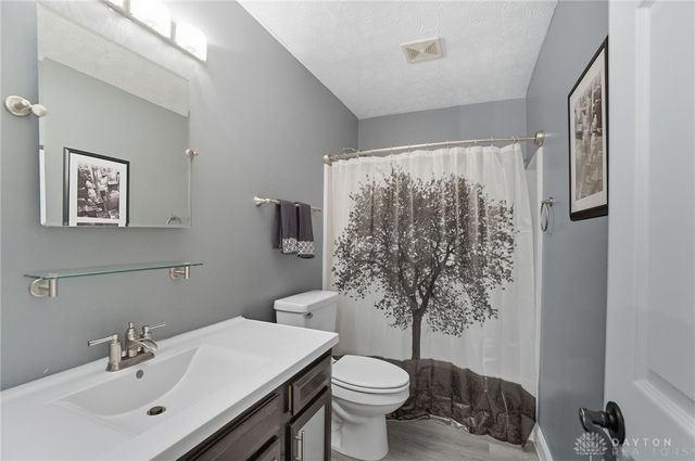 308 Sagebrush Drive, Englewood, OH 45315