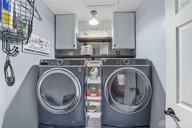 308 Sagebrush Drive, Englewood, OH 45315