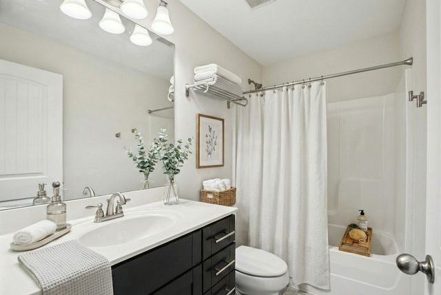 303 Cedar Hollow Ct, Lebanon, TN 37087