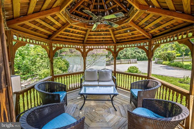 1613 KURTZ AVE, Lutherville Timonium, MD 21093