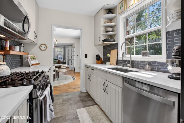 1528 BELMONTE Avenue, Jacksonville, FL 32207