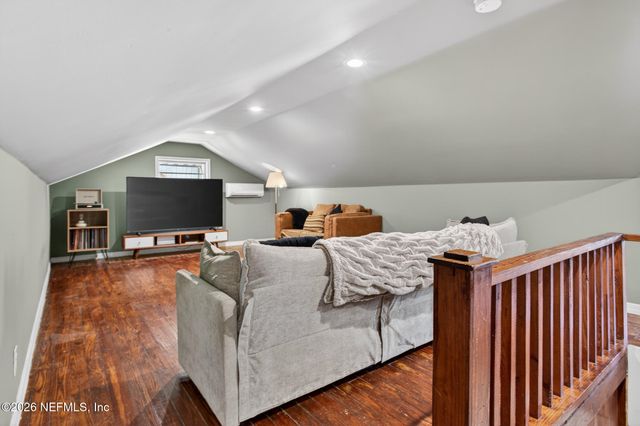 1528 BELMONTE Avenue, Jacksonville, FL 32207