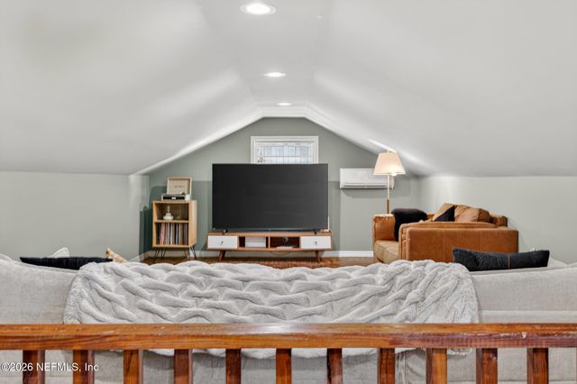 1528 BELMONTE Avenue, Jacksonville, FL 32207