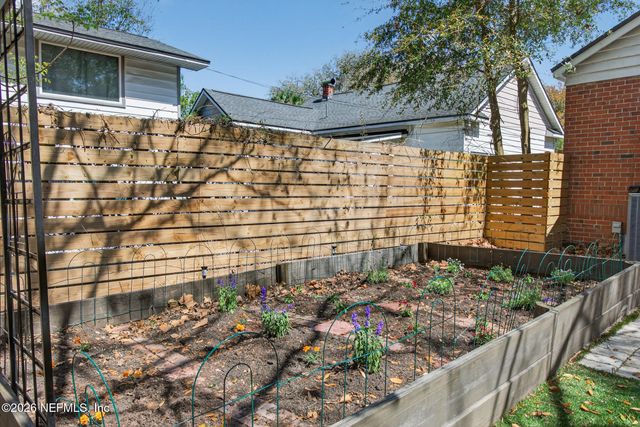 1528 BELMONTE Avenue, Jacksonville, FL 32207