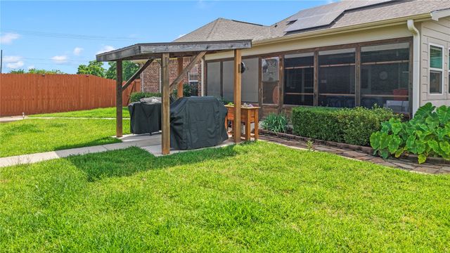 104 Blake Street, Mabank, TX 75147