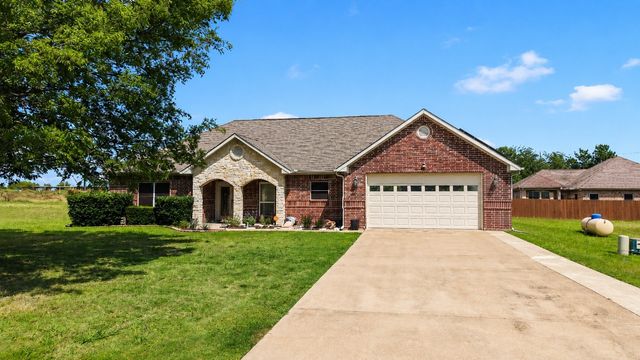 104 Blake Street, Mabank, TX 75147