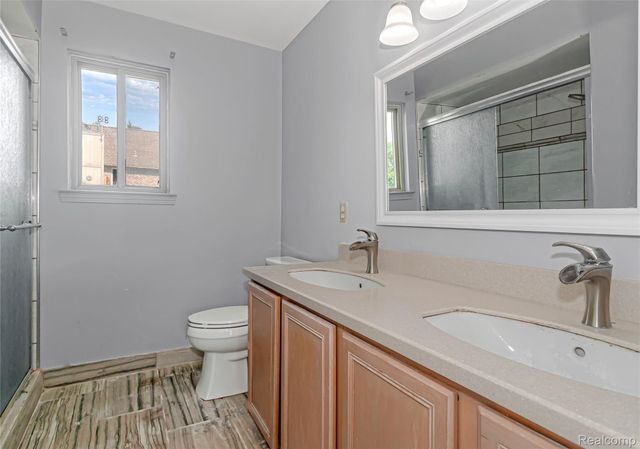 46158 Duke Drive, Chesterfield Township, MI 48051