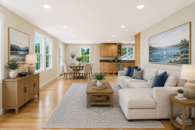 100 Lakeview Ave, Mansfield, MA 02048