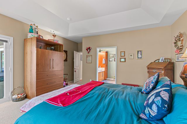 422 Robert Trent Jones Boulevard, Eagle Point, OR 97524