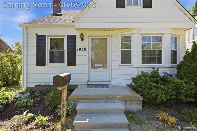1959 Cass Boulevard, Berkley, MI 48072