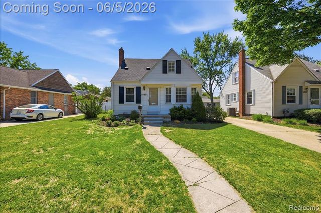 1959 Cass Boulevard, Berkley, MI 48072