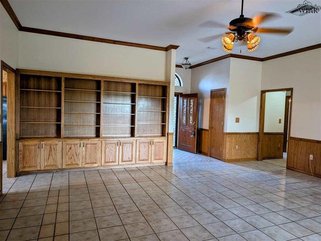 816 SUGARBUSH LANE, Burkburnett, TX 76354