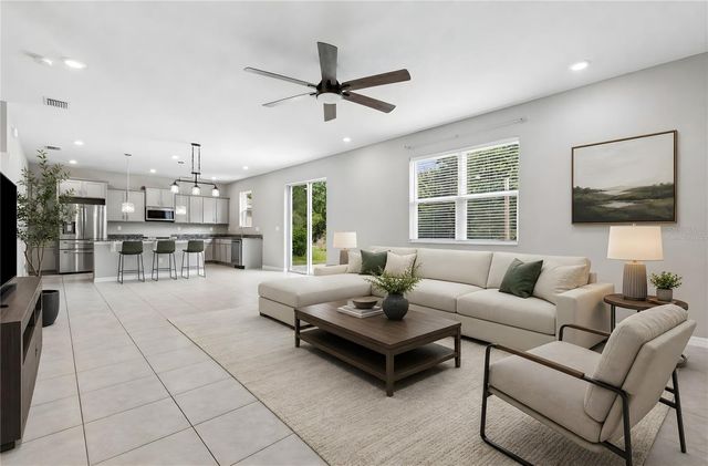 9235 FREEDOM HILL DRIVE, Seffner, FL 33584