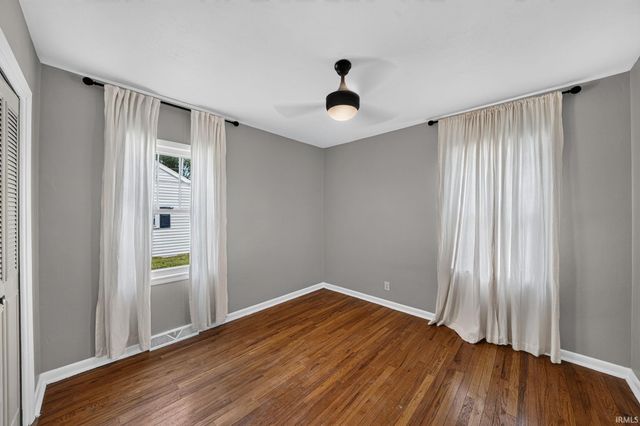 723 W Angela Boulevard, South Bend, IN 46617