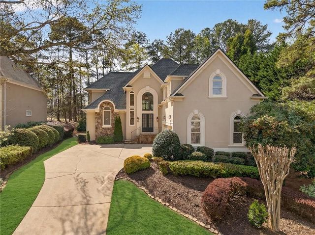 3224 Chipping Wood Court, Milton, GA 30004