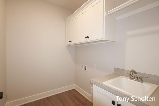 6314 Blendon Woods Drive 20, Hudsonville, MI 49426