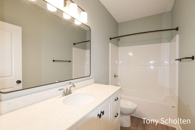 6314 Blendon Woods Drive 20, Hudsonville, MI 49426