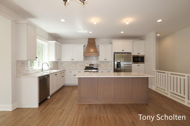 6314 Blendon Woods Drive 20, Hudsonville, MI 49426