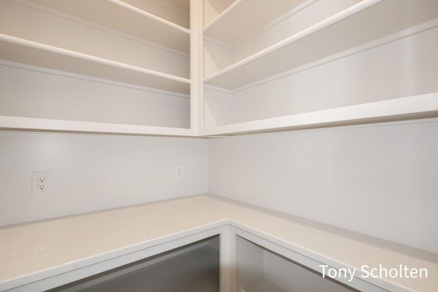 6314 Blendon Woods Drive 20, Hudsonville, MI 49426