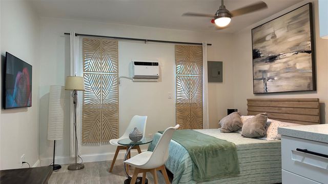 1145 NE 17th Terrace 2, Fort Lauderdale, FL 33304