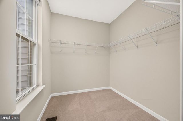 22354 CONCORD STATION TER, Ashburn, VA 20148