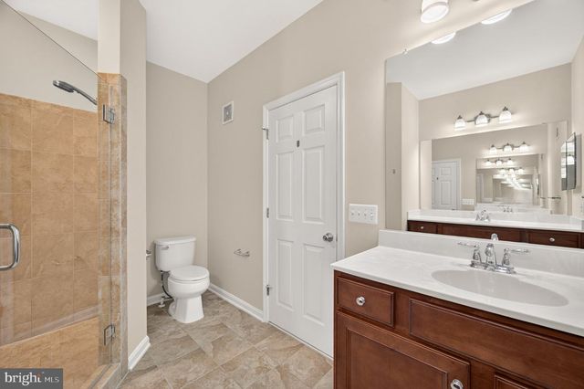 22354 CONCORD STATION TER, Ashburn, VA 20148