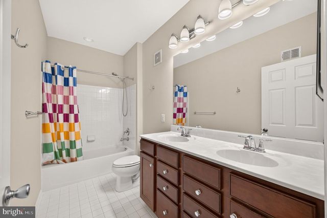 22354 CONCORD STATION TER, Ashburn, VA 20148