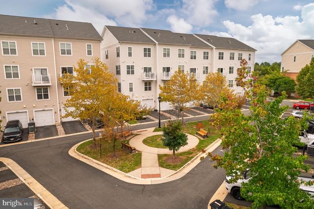 22354 CONCORD STATION TER, Ashburn, VA 20148